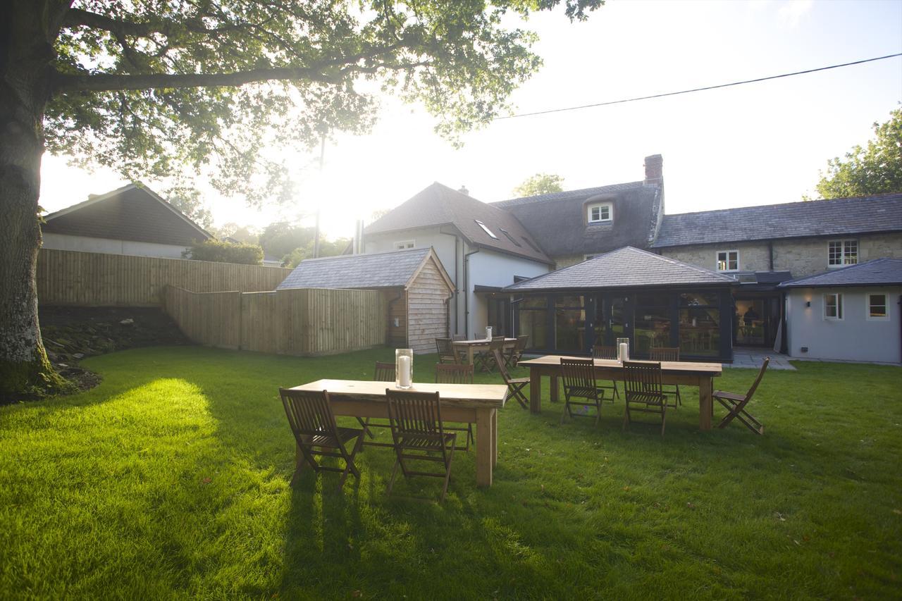 The Royal Oak Hotell Ansty  Exteriör bild