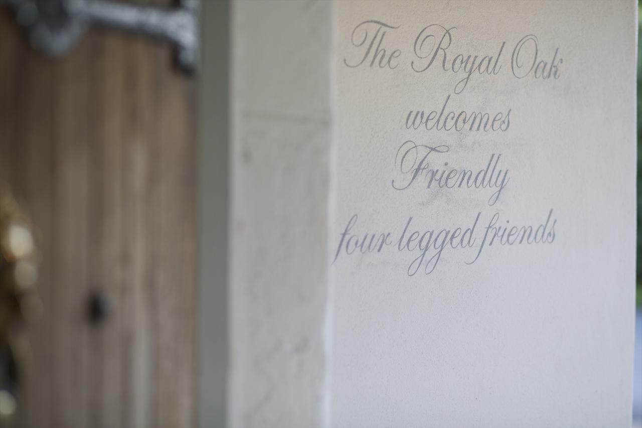 The Royal Oak Hotell Ansty  Exteriör bild