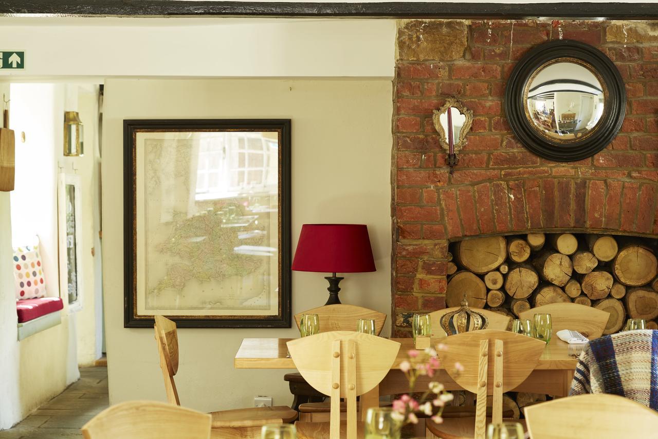 The Royal Oak Hotell Ansty  Exteriör bild